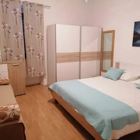 Miki Apartment Pula